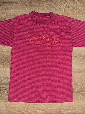 Vintage 90’s Universal Studios Pink T-Shirt